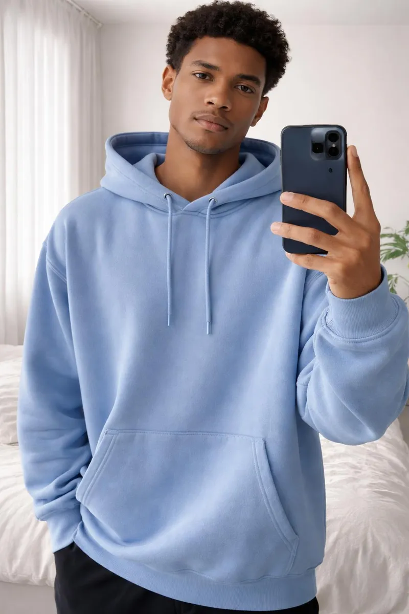Mirror Bedroom Selfie